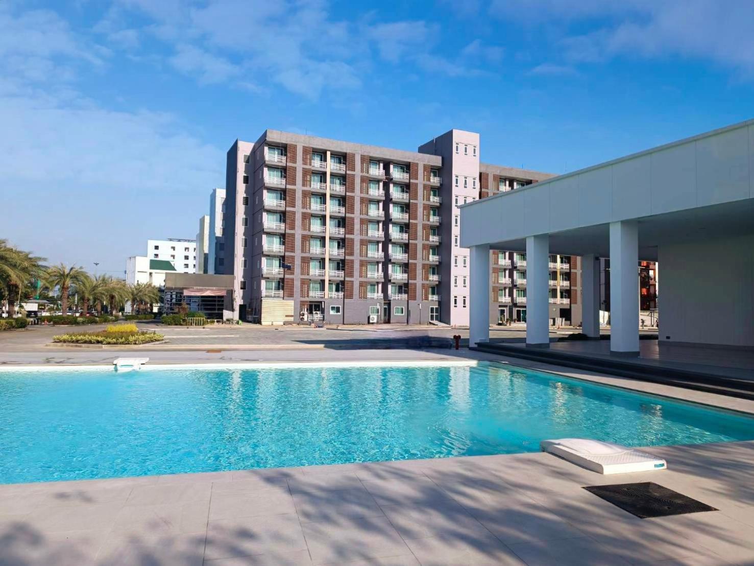 Tm Land Hotel Phra Nakhon Si Ayutthaya Exteriör bild