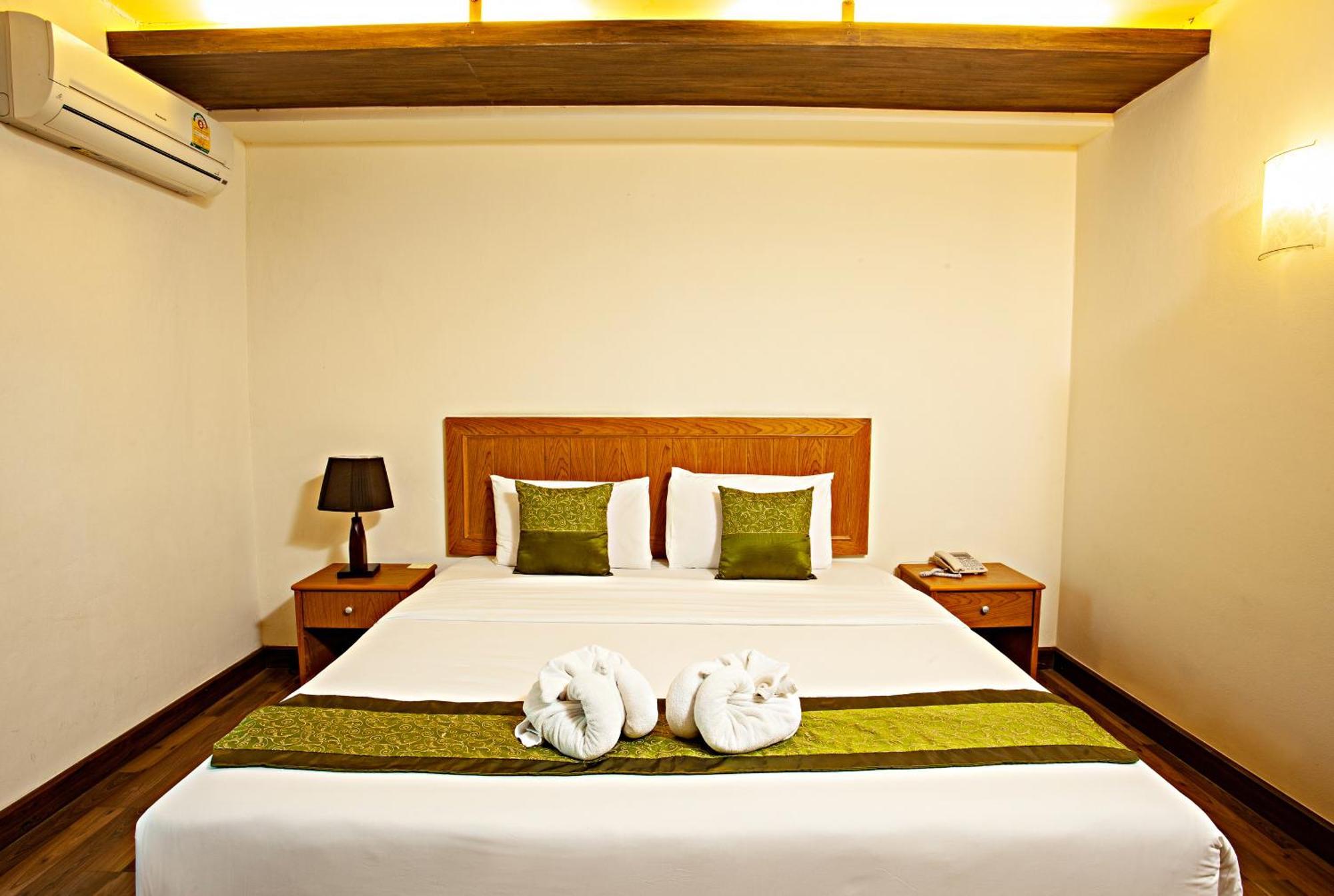 Tm Land Hotel Phra Nakhon Si Ayutthaya Exteriör bild